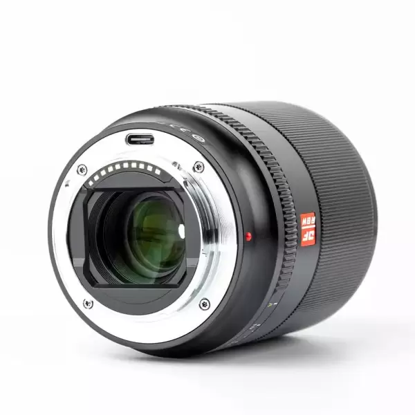 Объектив Viltrox 28 мм F1.8 Full Frame для Sony E